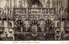CPA Troyes La Jube de l'Eglise de la Madelaine 