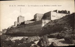 CPA Fouras La Semaphore et les Rochers a maree basse 