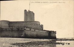 CPA Fouras les Bains La Citadelle a Maree basse 