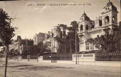 CPA Royan Boulevard Frederic Garnier vers la Ville 