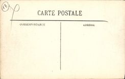 CPA Royan Le Port et le boulevard Thiers Bateaux