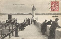 CPA Royan Les Bains Le Phare 