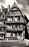 CPM Guingamp Vieille Maison Place du Centre Coordonnerie
