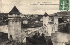 CPA Cahors Le Pont Valentre 