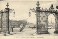 CPA Nancy Grilles de Jean Lamour et Place Stanislas 