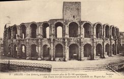 CPA Arles Les Arenes pouvalent contenir plus de 25000 spectateurs 