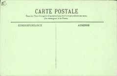 CPA Arles Cathedrale Saint Trophime le Cloitre et Puits 