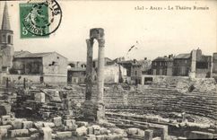 CPA Arles Le Theatre Romain 