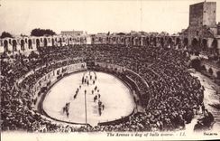 CPA Arles Les arenes Course de taureaux