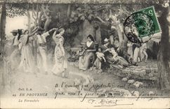 CPA En Provence La Farandole 