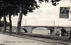 CPA Beaugency Loiret Les bords de la Loire 