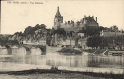 CPA Gien Loiret Vue generale 