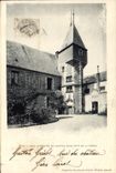 CPA Gien cour interieure du Chateau Cote de la Prison 