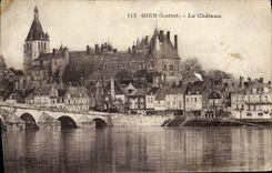 CPA Gien Loiret Le Chateau 