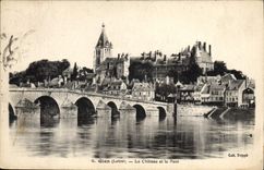 CPA Gien Loiret Le Chateau et le Pont 