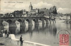 CPA Gien Loiret Vue generale 