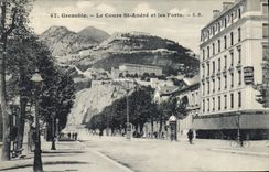 CPA Grenoble Le Cours St Andre et les Forts 