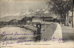 CPA Grenoble L'Isere et le Quai Claude Bernard 