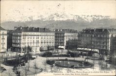 CPA Grenoble La Place Victor Hugo et la chaine des Alpes 