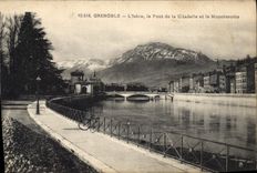 CPA Grenoble L'Isere le Pont de la Citadelle et le Moucherotte 