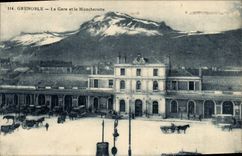 CPA Grenoble La Gare et le Moucherotte 