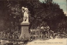 CPA Lamalou Statue au Jardin Public 