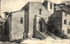 CPA La Provence Les Baux l'Eglise Saint Vincent 