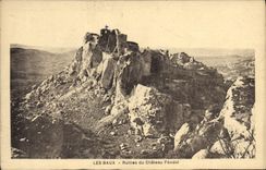 CPA Les Baux Ruines du Chateau Feodal 