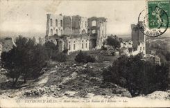 CPA Environs d'Arles Mont Major Les Ruines de l'Abbaye 