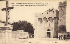 CPA L'Eglise des Saintes Maries de la Mer Camargue 