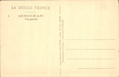 CPA La Douce France Les Baux Vue generale