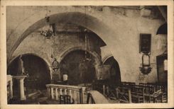 CPA Le Baux Interieur de l'Eglise St Vincent contenant des Vestiges des X XII XV et XIV siecle 