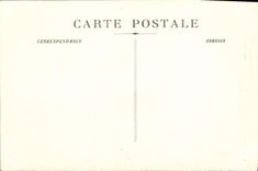 CPA Les Baux Roches Geants et Chimerique gardant l'entree du val d'enfer ou les pretes Druides immol