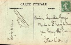 CPA En Provence Mireille A Mercie frappee d'insolation devant l'eglise des Stes Marries de la Mer Ex