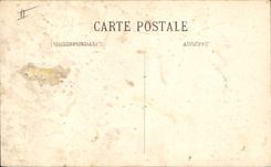 CPA Les Saintes Maries Puits miraculeux