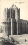 CPA Saintes Maries de la Mer facade de l'Eglise XI cote Est 