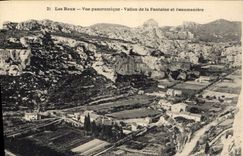 CPA Les baux vue panoramique Vallon de la Fontaine et Beaumaniere 