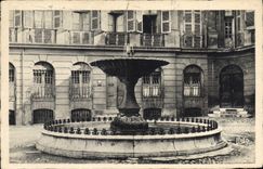 CPA Aix en Provence la place d'Albertas 