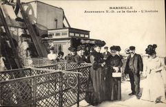 CPA Marseille Ascenseurs N D de la Garde l'Arrivee 