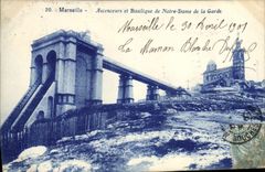 CPA Marseille Ascenceurs et Basilique de Notre Dame de la Garde 