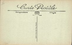 CPA Arles les Arenes sortie d'une course de mise a mort 