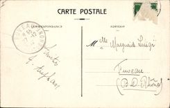 CPA Arles l'Amphitheatre Romain vue de l'exterieur 