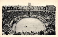 CPA Arles Course de taureaux au Arenes 