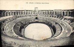 CPA Arles l'interieur des Arenes 