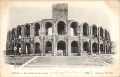 CPA Arles vue exterieure des Arenes 