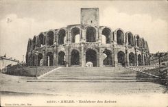 CPA Arles exterieur des Arenes 