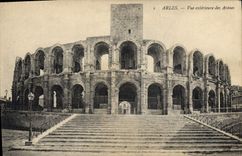 CPA Arles vue exterieure des Arenes 