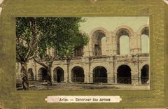 CPA ARLES Exterieur des Arenes