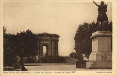 CPA MONTPELLIER Herault Jardin du Peyrou Statue de louis XIV