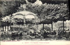 CPA NANCY A la Pepiniere Pendant le Concert